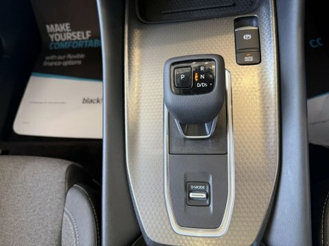 Nissan Qashqai Hatchback Blue #61