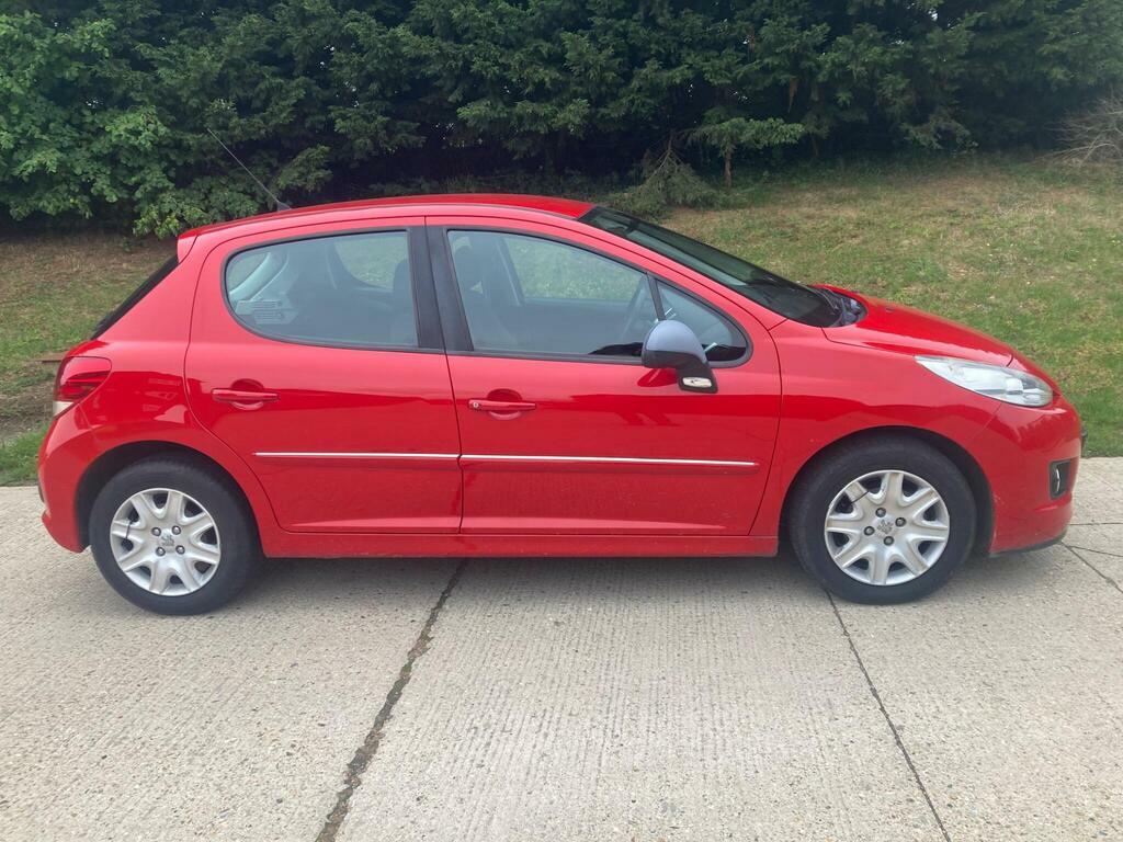 Peugeot 207 1.4 Hdi Active Hatchback Red #5