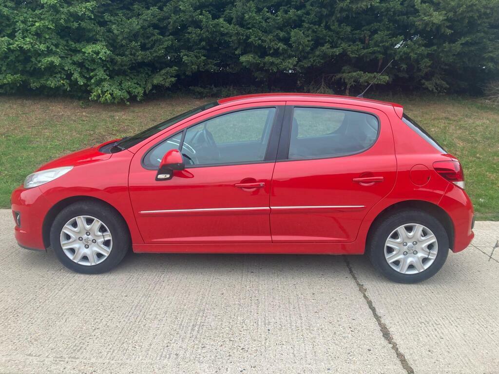 Peugeot 207 1.4 Hdi Active Hatchback Red #6