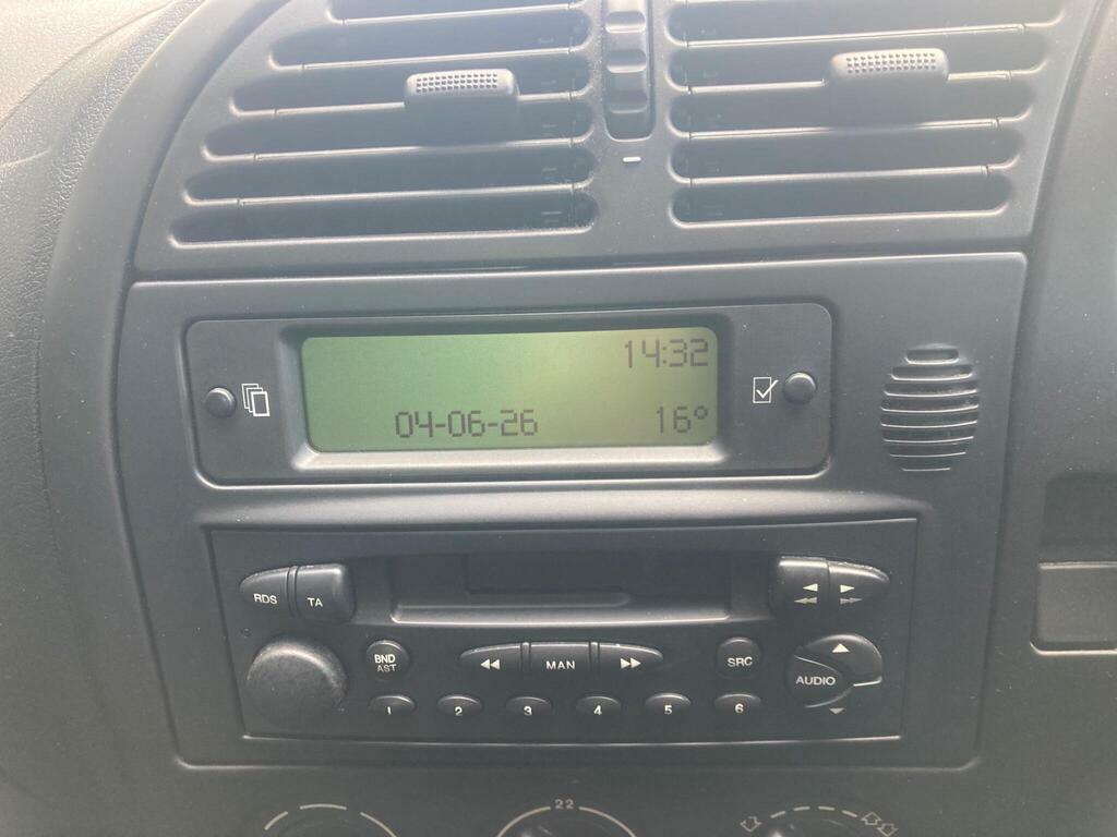 Citroen Xsara 1.4I LX Hatchback Silver #16