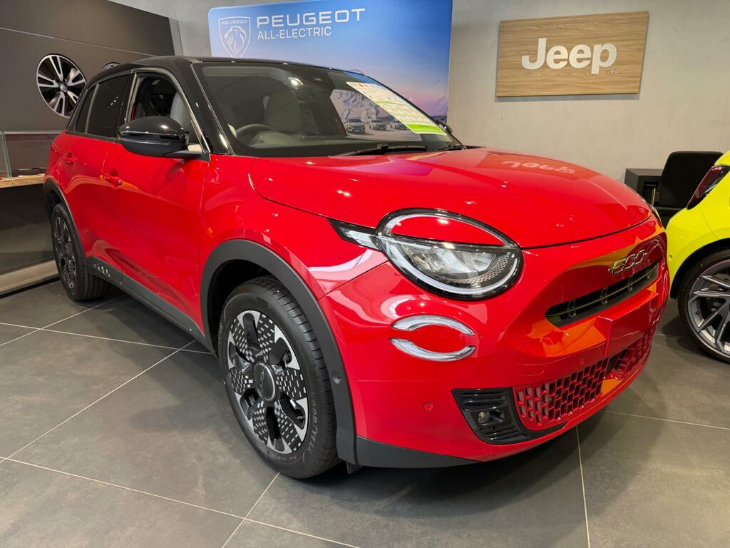 Fiat 600 1.2 1.2 Mhev La Prima Suv Hybrid E-dct Black