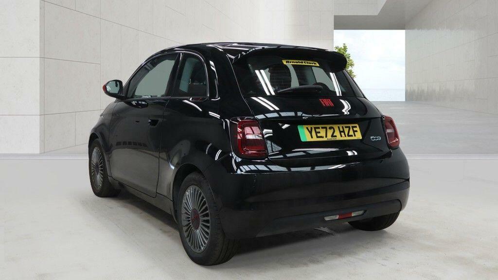 Fiat 500E Icon Green #2