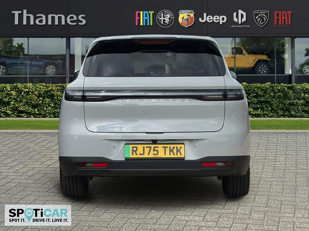 Leapmotor B10 67.1Kwh Auto 5dr RJ75TKK #4
