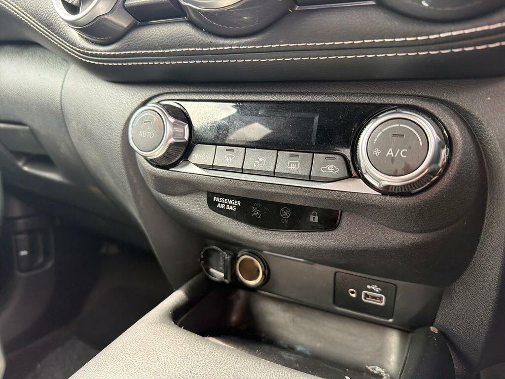 Nissan Juke N-connecta Grey #16