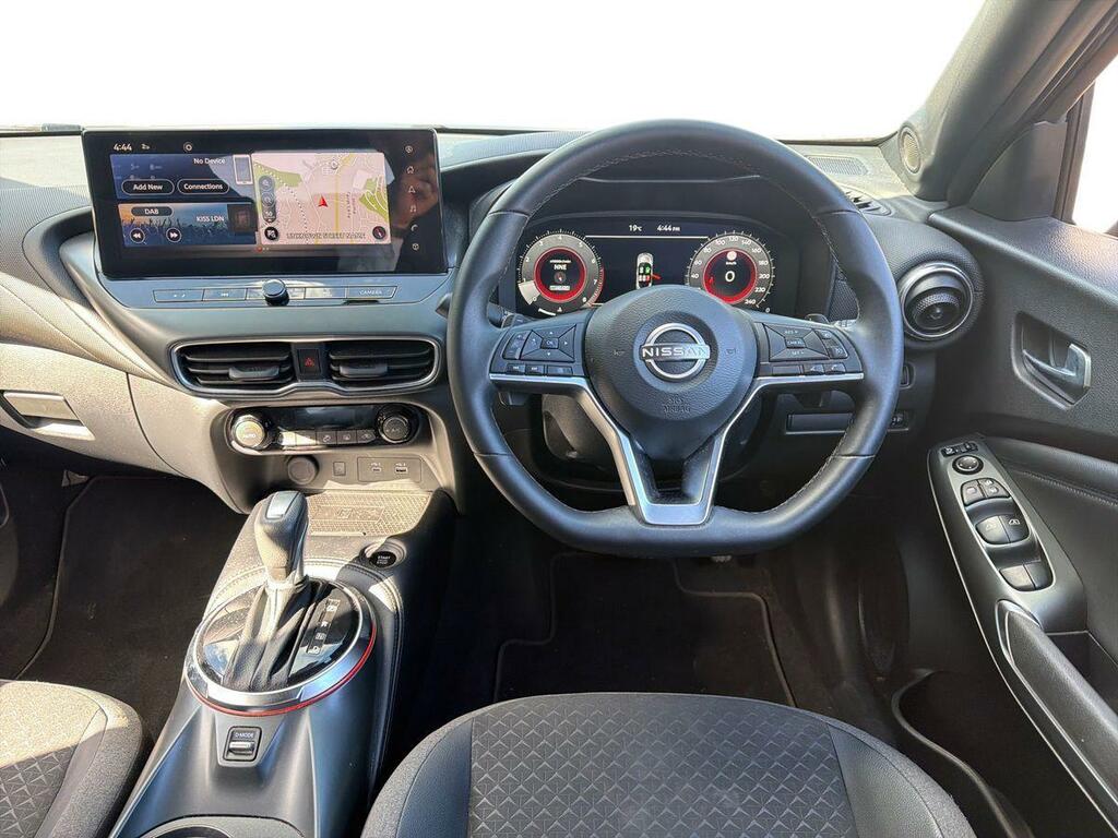 Nissan Juke Acenta Premium Black #12