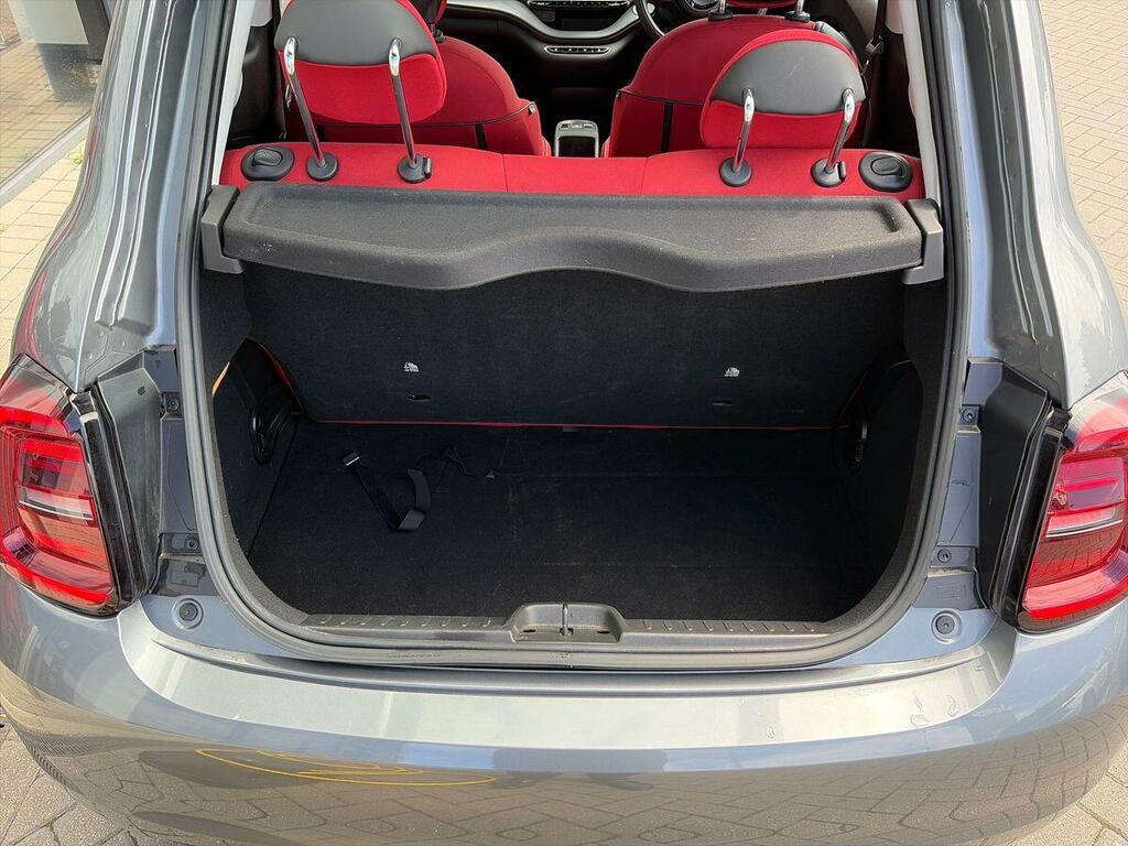 Fiat 500E 500 87Kw Red Black #25