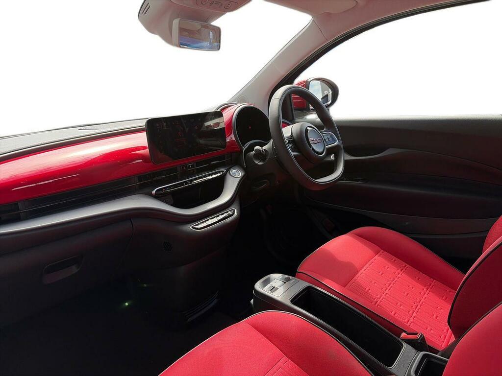 Fiat 500E 500 87Kw Red Black #14