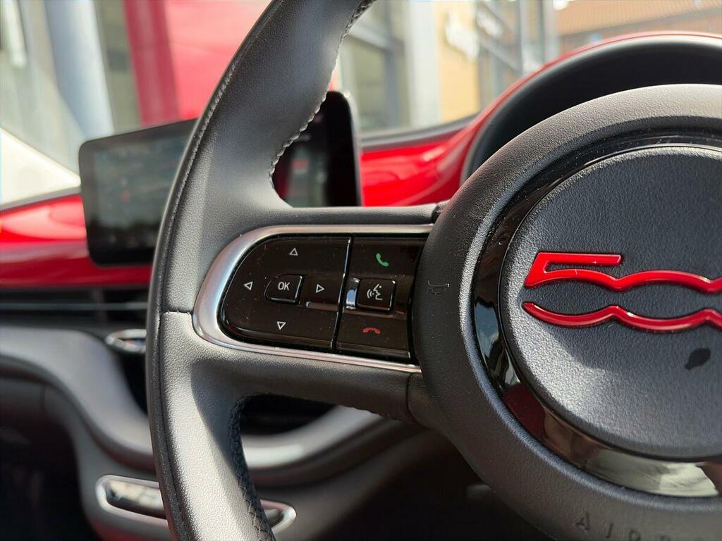 Fiat 500E 500 87Kw Red Black #22