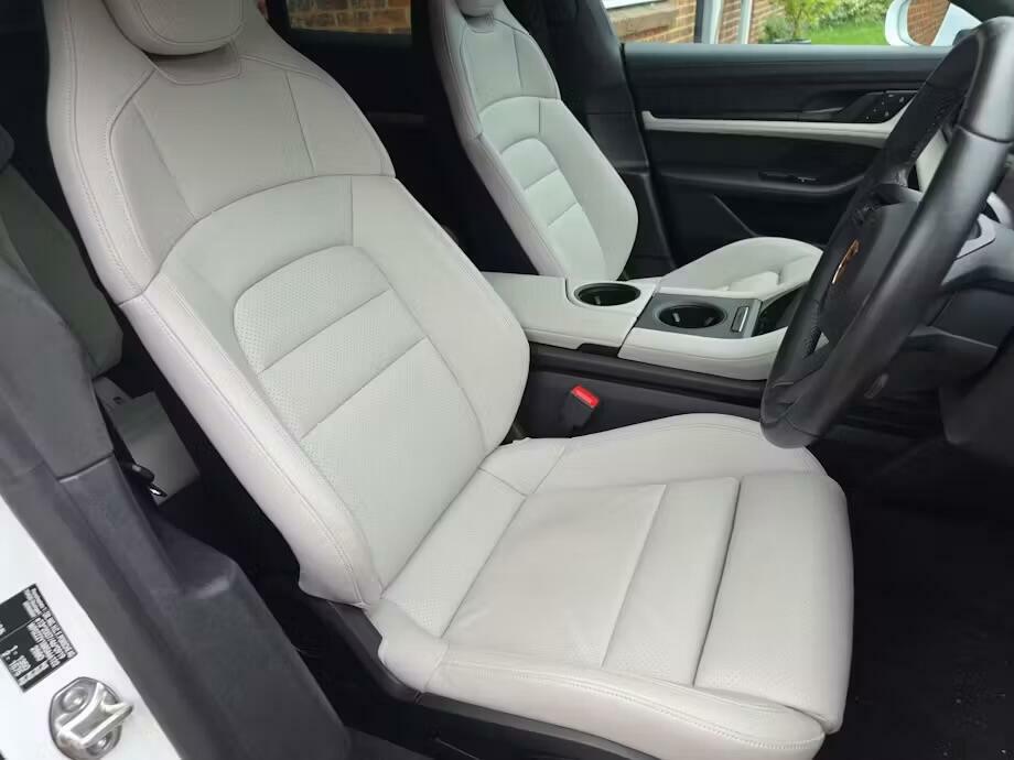 Porsche Taycan Performance Plus 93.4Kwh Turbo Cross Turismo E  #2