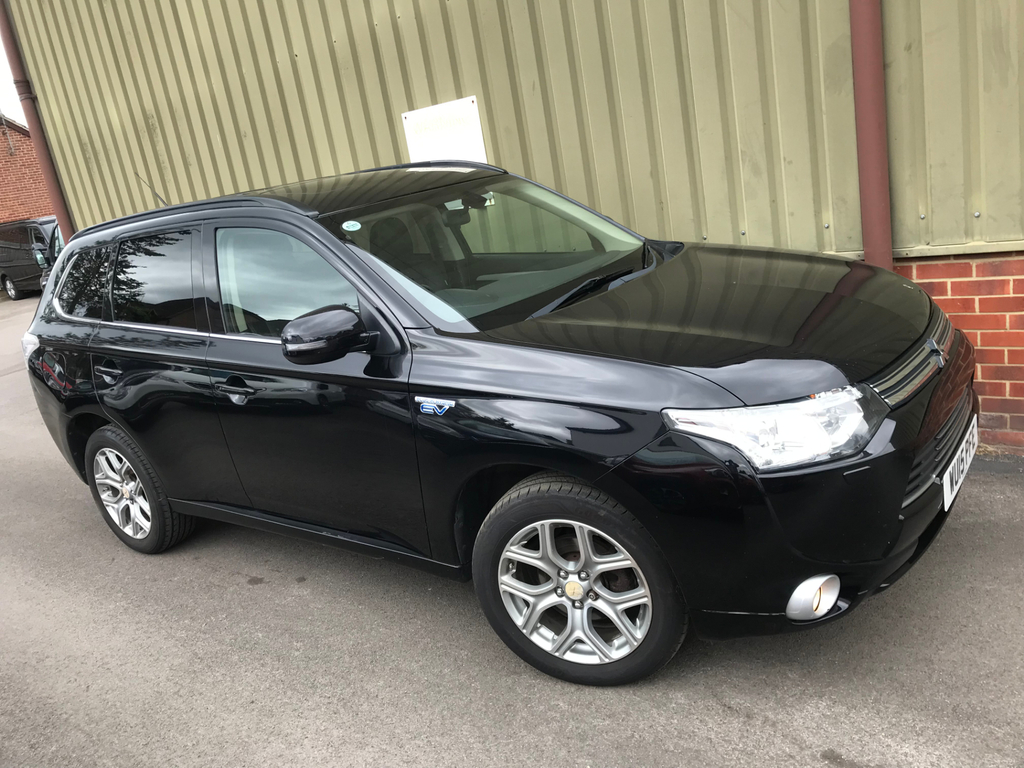 Mitsubishi Outlander 2.0H 12Kwh Gx4h Suv Plug-in Hybrid Cvt