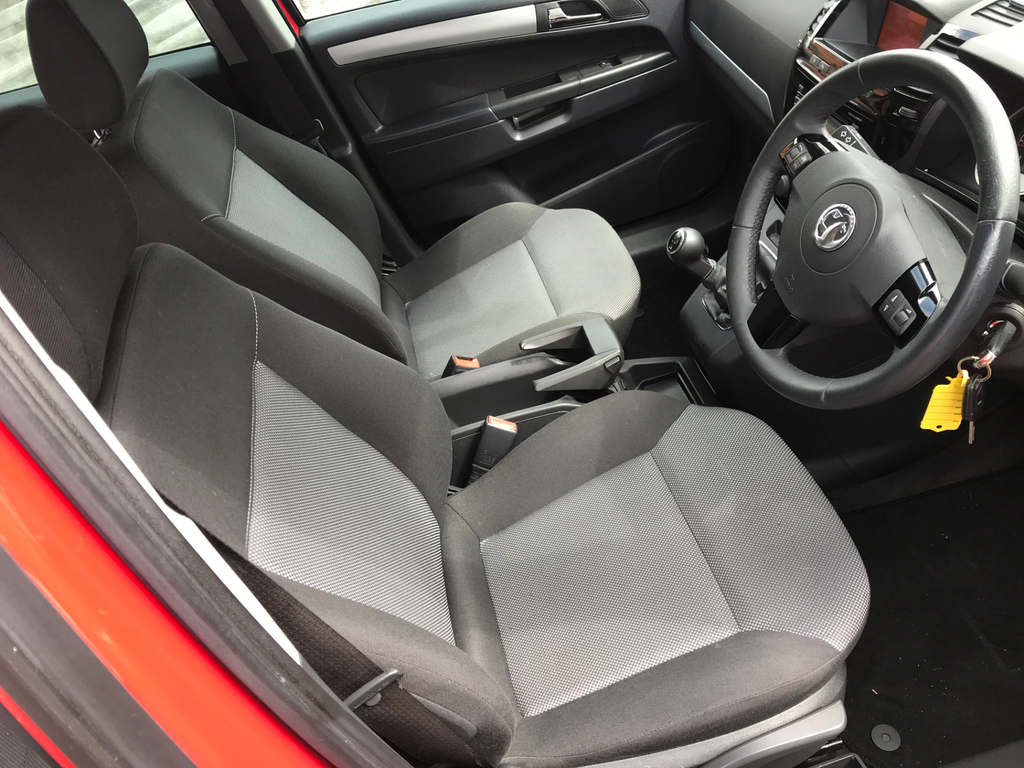 Vauxhall Zafira 1.8 16V Design Mpv Euro 5 Snav #3