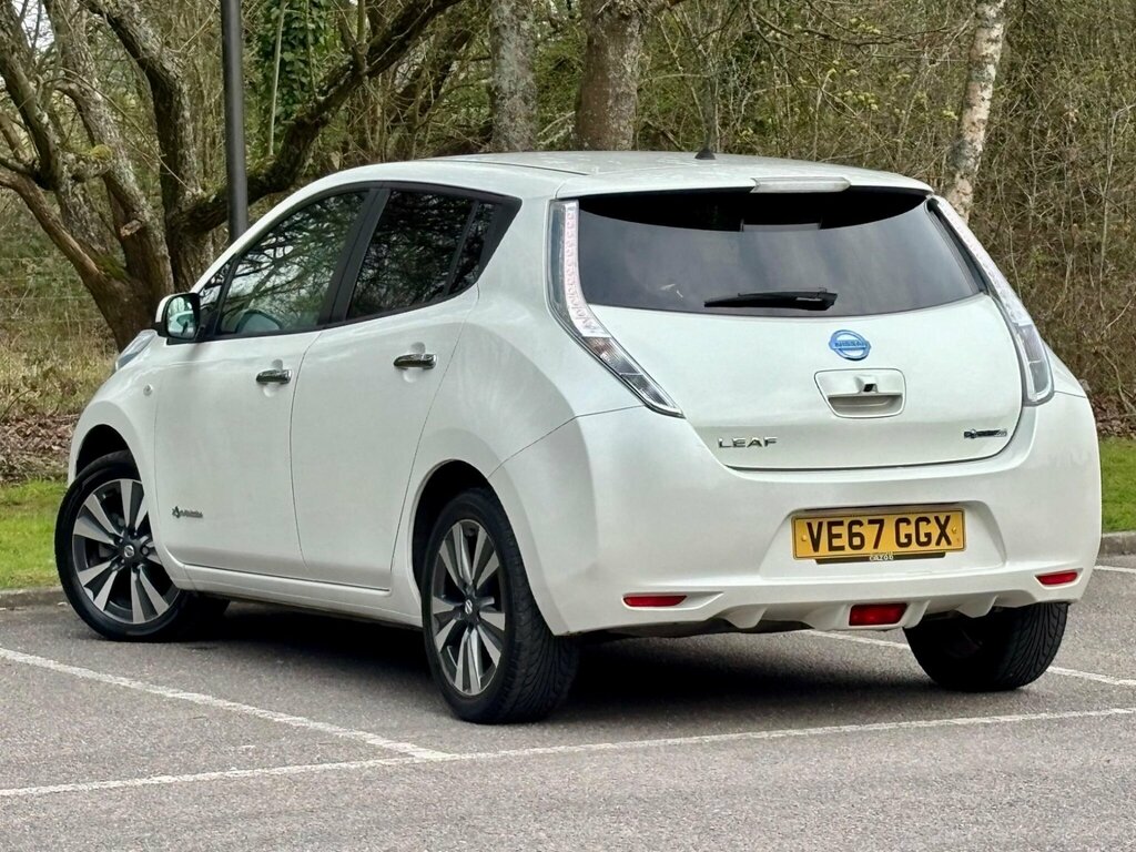 Nissan Leaf 30Kwh Tekna White #4