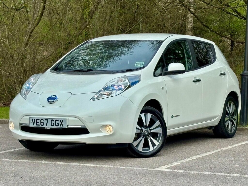 Nissan Leaf 30Kwh Tekna White #2
