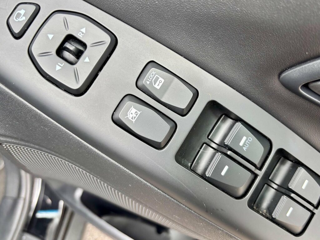Hyundai Ix35 Suv Black #36