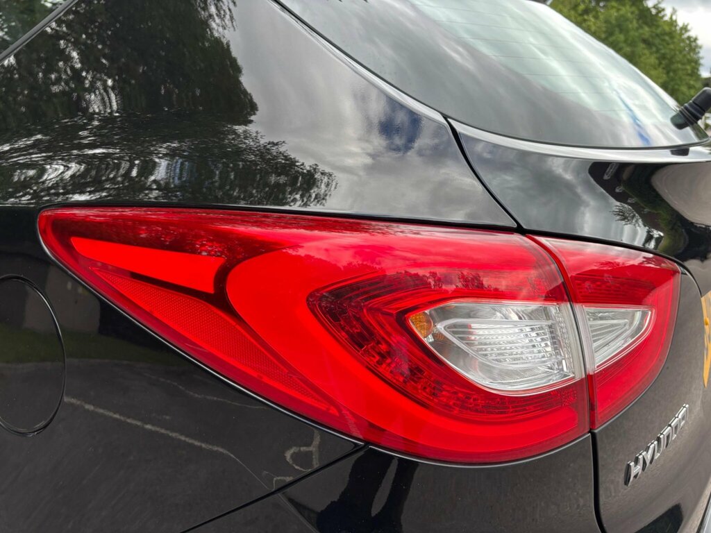 Hyundai Ix35 Suv Black #26