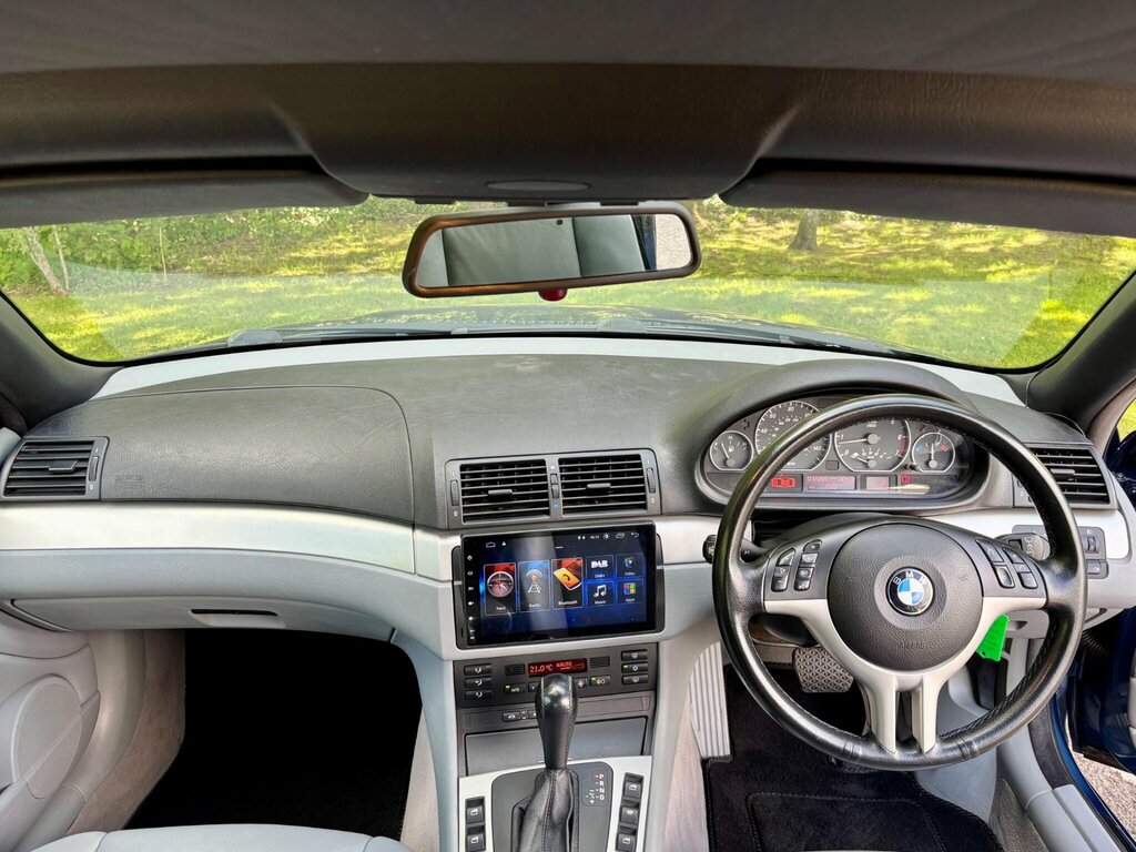 BMW 3 Series  Black #3