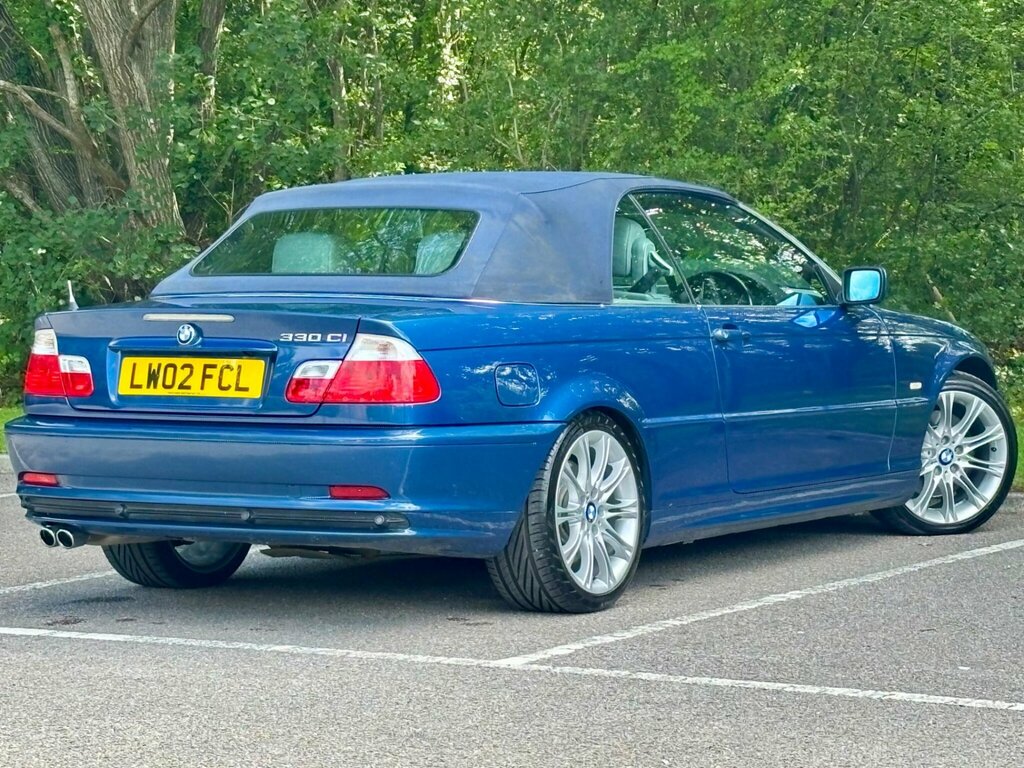 BMW 3 Series  Black #5
