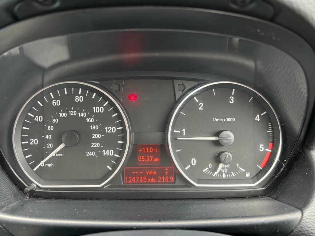 BMW 1 Series  Black #40