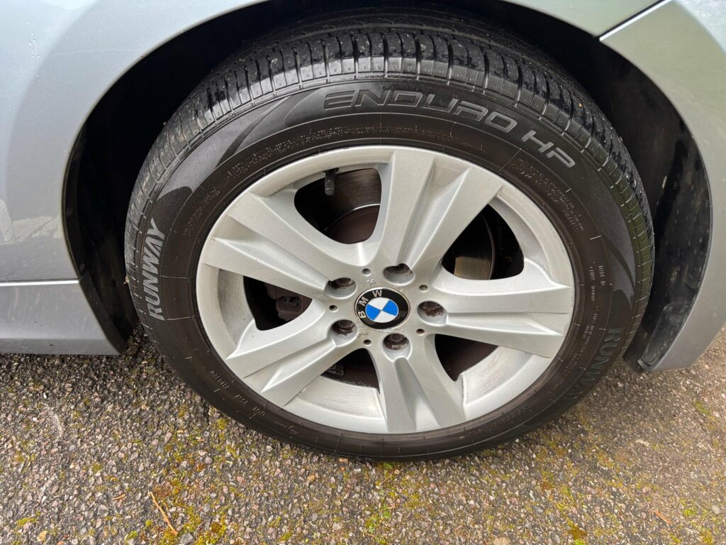 BMW 1 Series  Black #50