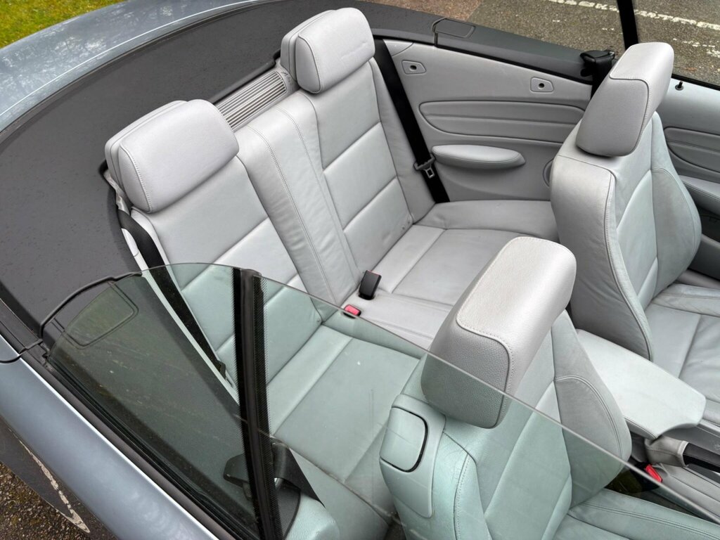 BMW 1 Series  Black #14
