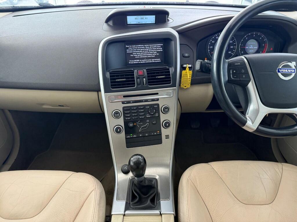 Volvo XC60 2.4D S Blue #10