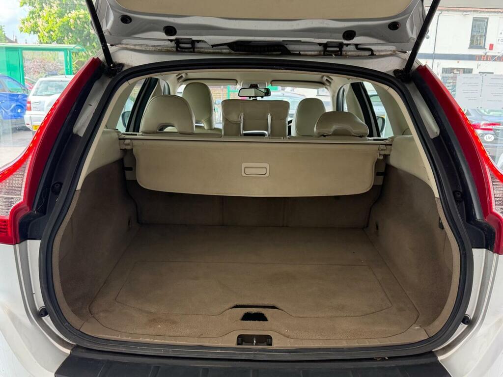 Volvo XC60 2.4D S Blue #22