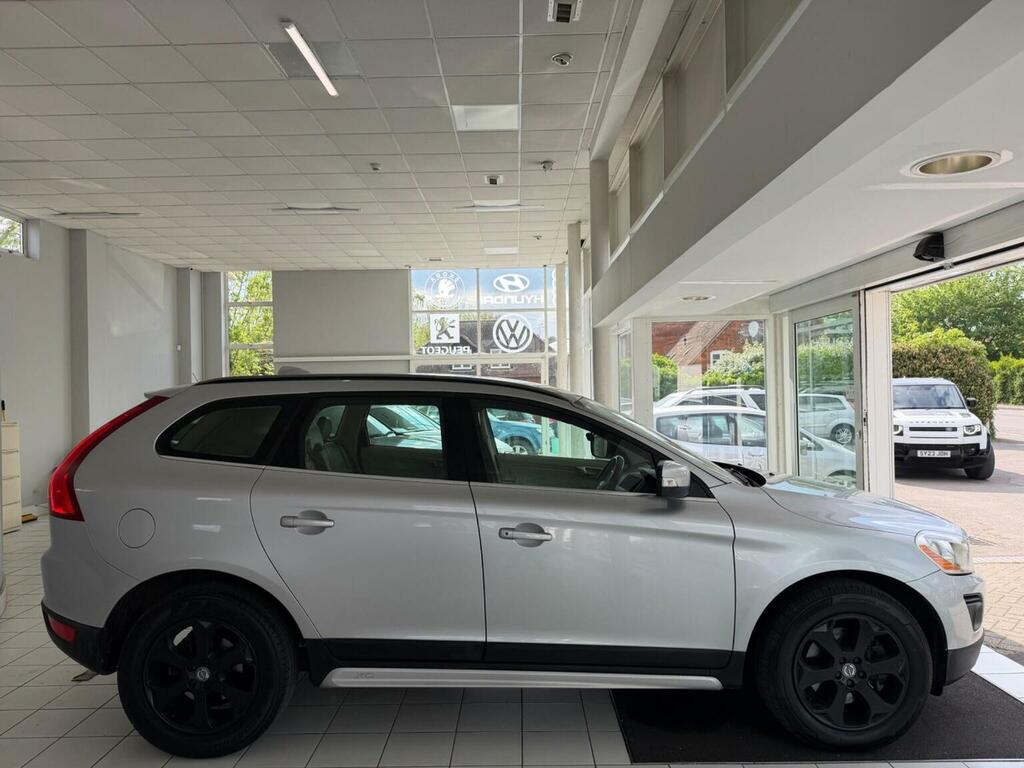 Volvo XC60 2.4D S Blue #8