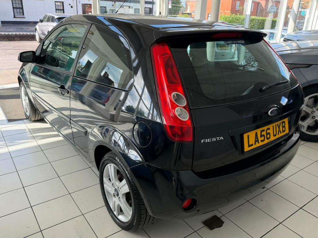 Ford Fiesta 1.4 Zetec Climate Black #4
