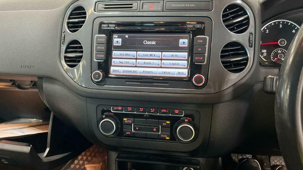 Volkswagen Tiguan 2.0 Tdi Bluemotion Tech Beige #6