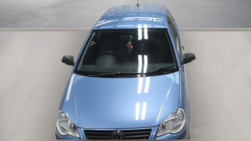 Volkswagen Polo 1.2 E Blue #2