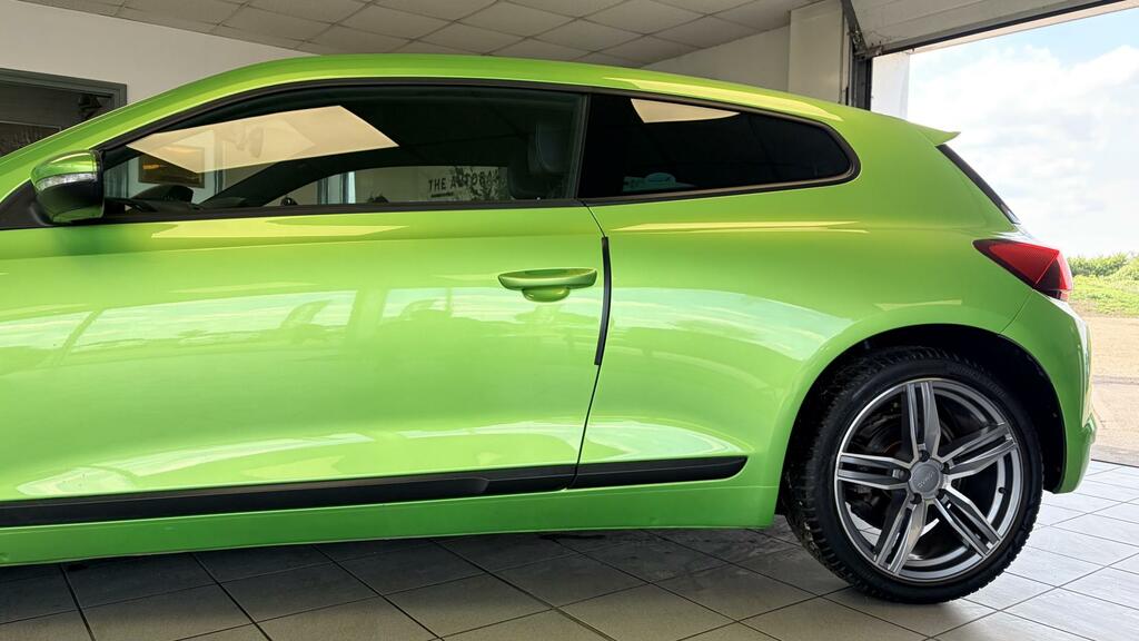 Volkswagen Scirocco 2.0 Tdi Bluemotion Tech Gt Hatchback Ds NV64VKH Green #4