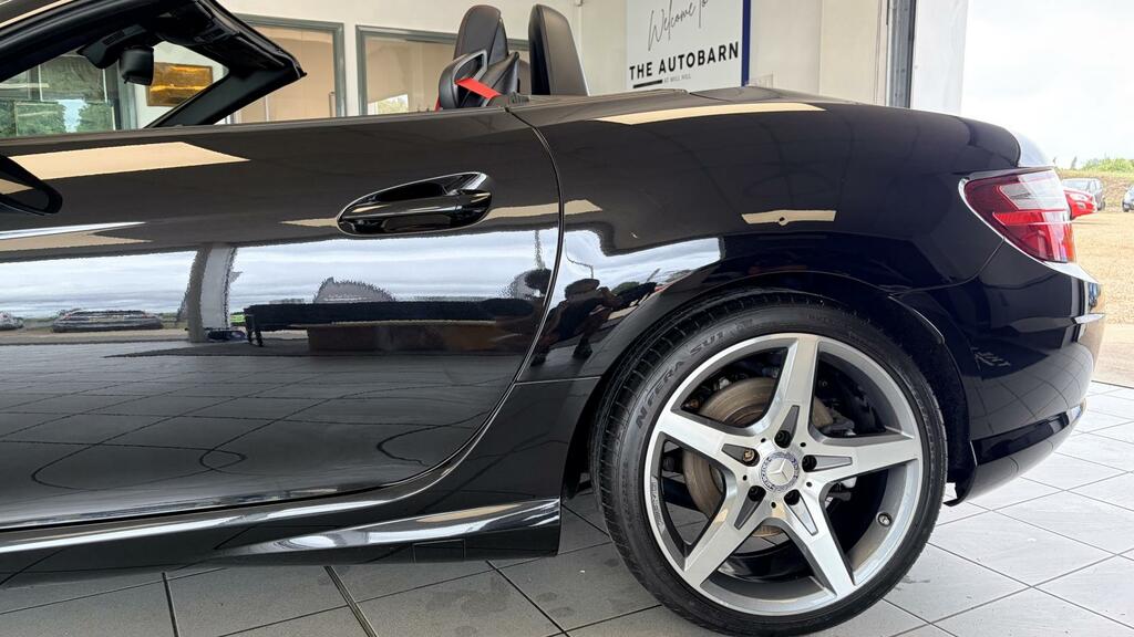 Mercedes-Benz SLK 2.1 Slk250 Cdi Amg Sport Convertible G- Black #4