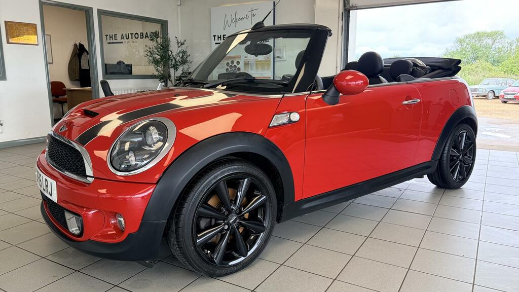 Mini Convertible 1.6 Cooper S Convertible Euro 5 Red