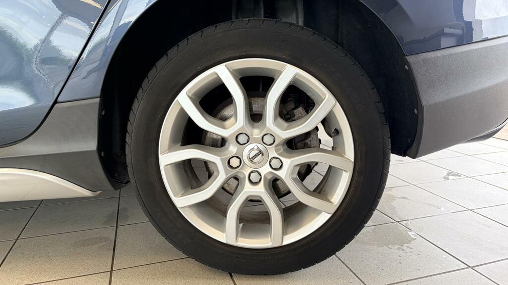 Volvo V40 Cross Country Pro Blue #5