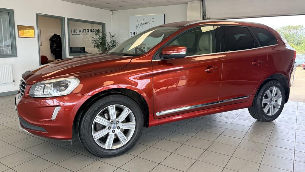 Volvo XC60 Se Lux Nav Red