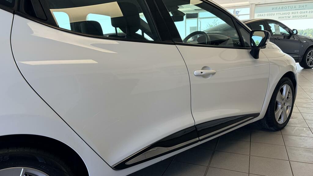 Renault Clio Hatchback White #8