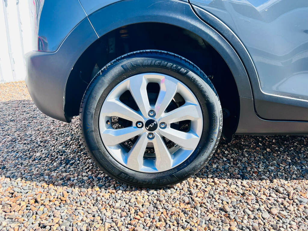 Kia Stonic 1.0T Gdi 99 2 XGZ2984 Grey #5