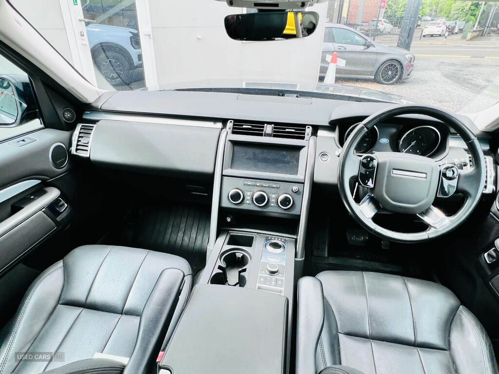 Land Rover Discovery 2.0 Sd4 Landmark Edition Grey #4