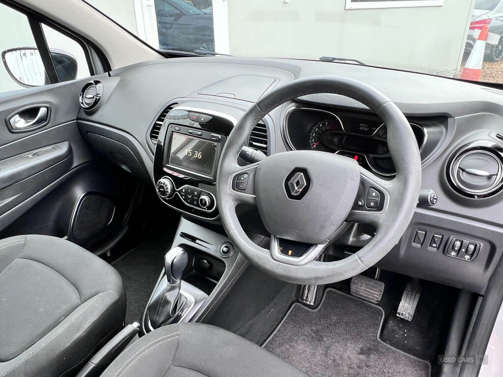 Renault Captur 1.3 Tce 150 Iconic Edc Silver #5