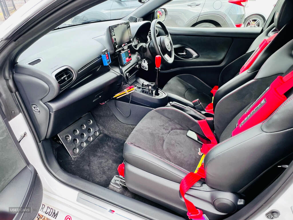 Toyota Yaris Dynamic 1.5 Hybrid Silver #13