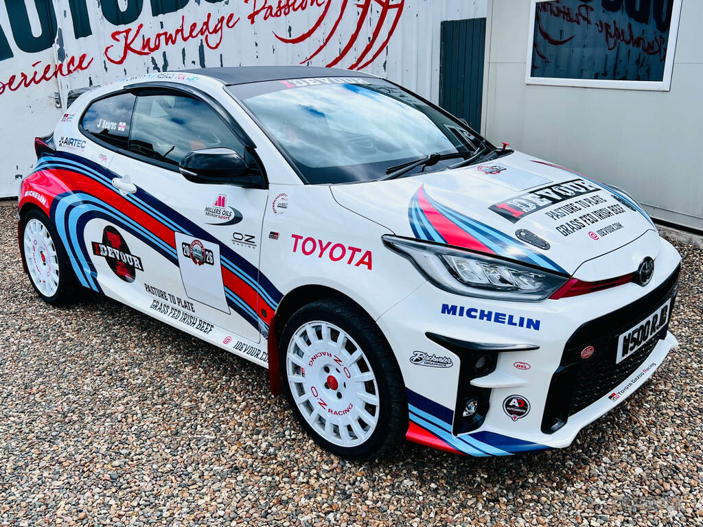 Toyota Yaris Yaris 1.6 Awd Circuit Pack White