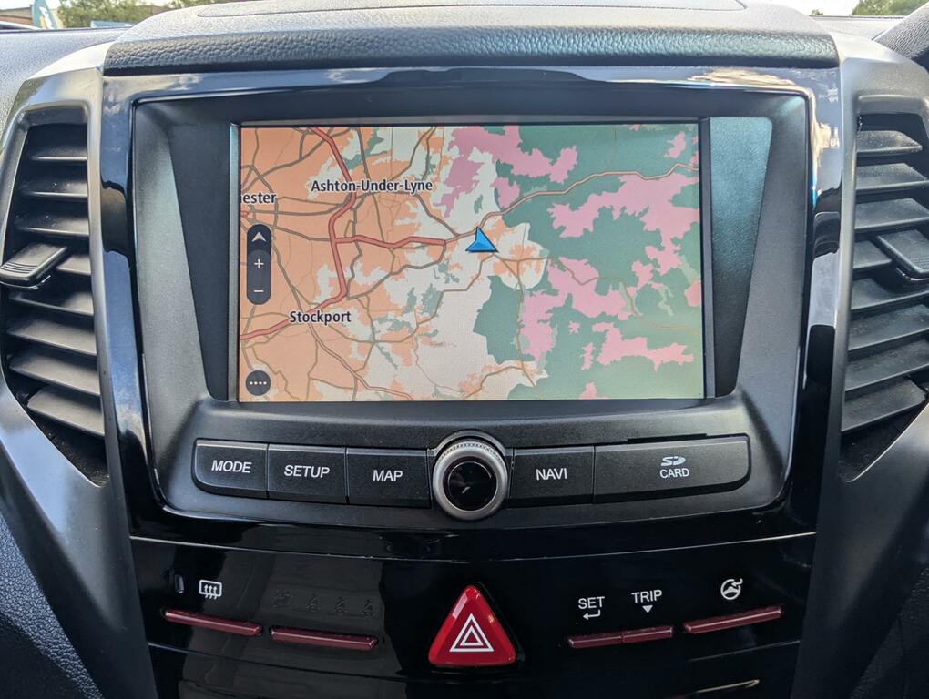 SsangYong Tivoli XLV 1.6 Ultimate 126 Bhp Black #28