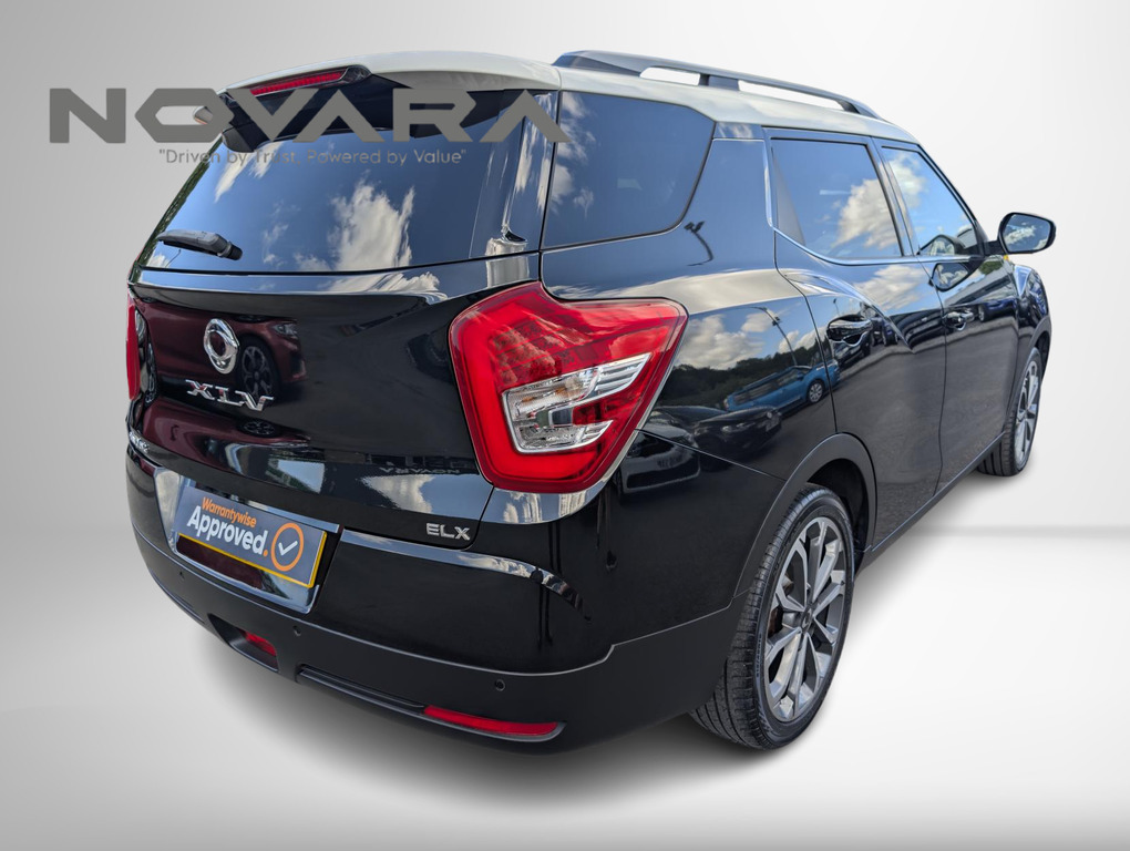 SsangYong Tivoli XLV 1.6 E-xdi Elx Suv Euro 6 Ss Black #6