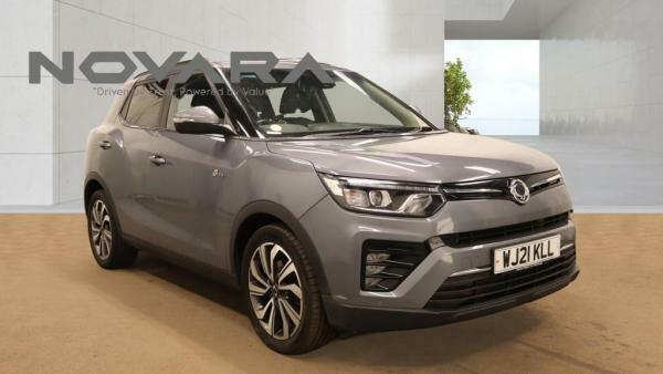 SsangYong Tivoli XLV Ultimate White #2