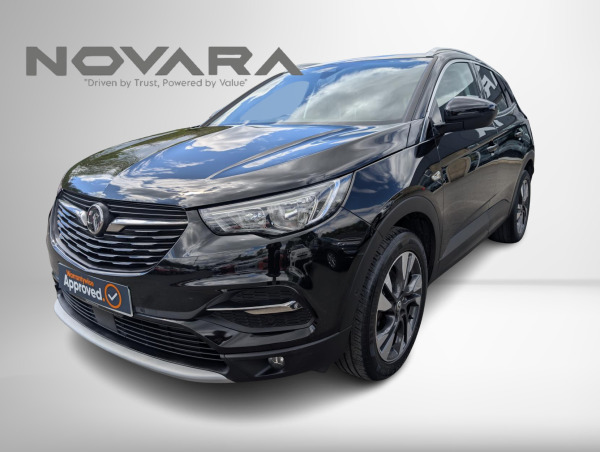 Peugeot 2008 Allure Premium Black #3