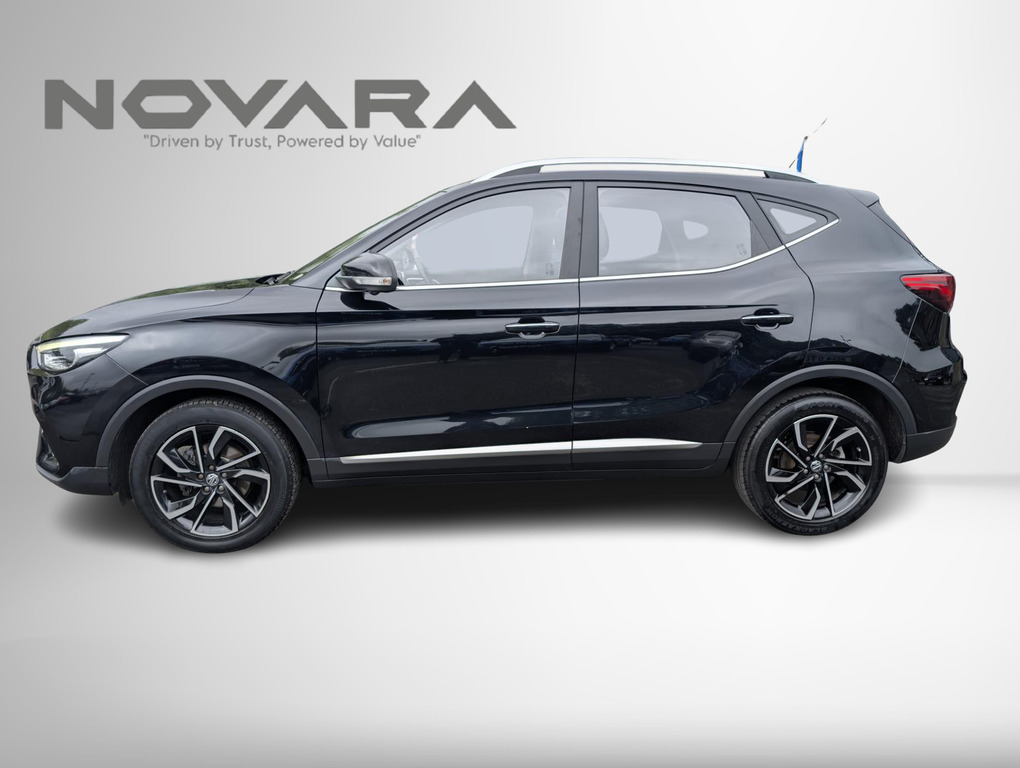 MG ZS Exclusive Black #4