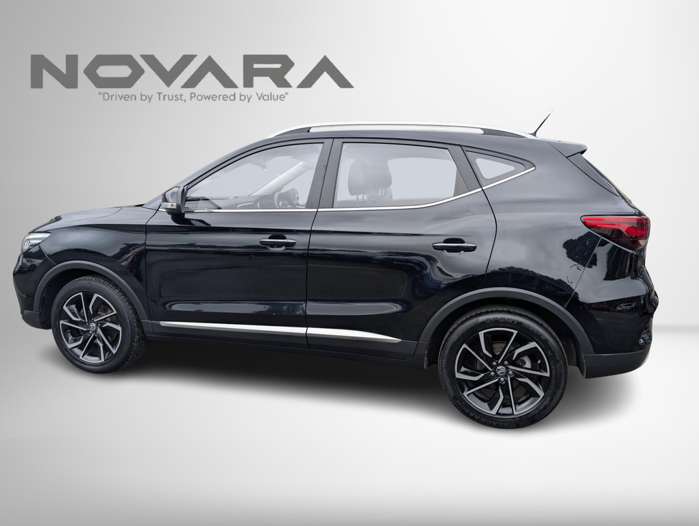 MG ZS Exclusive Black #6