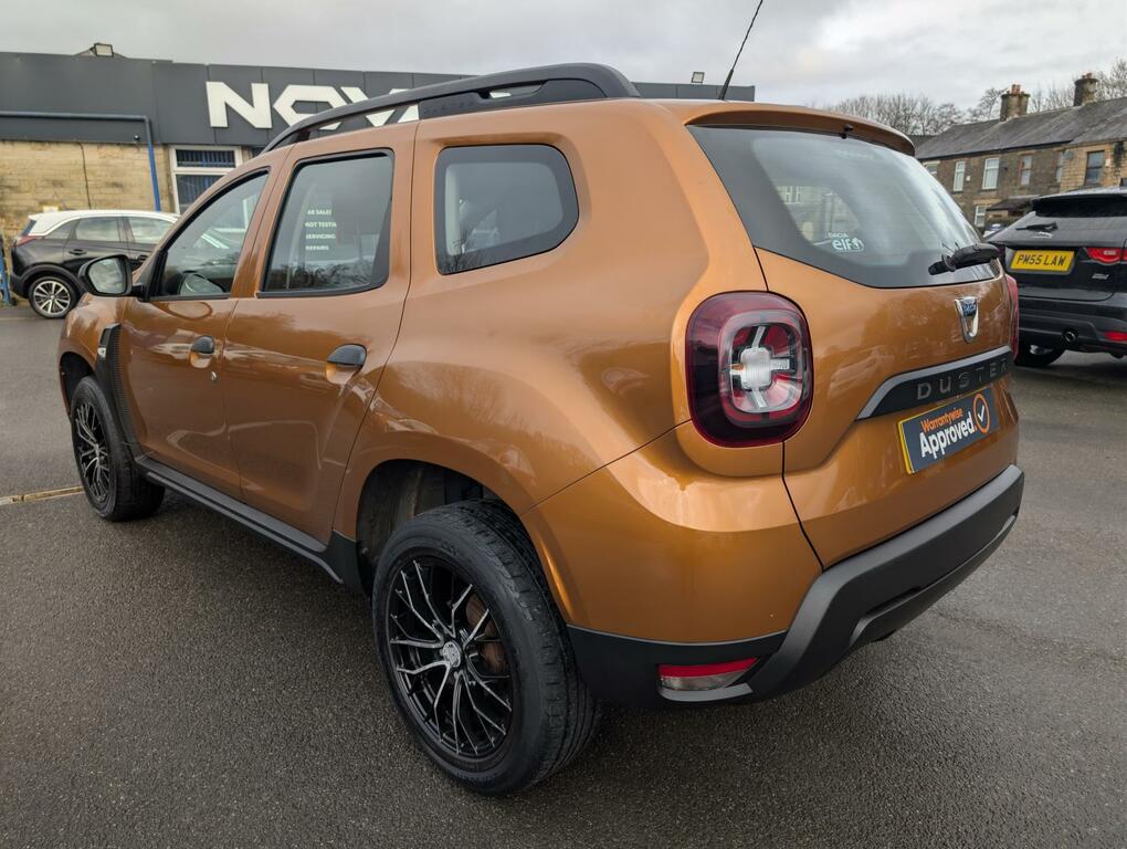 Dacia Duster Essential Orange #5