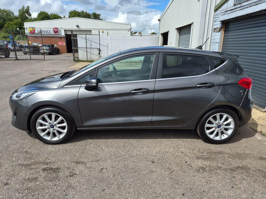 Ford Fiesta 1.0T Ecoboost Titanium Euro 6 Ss BP69RVR Grey #3