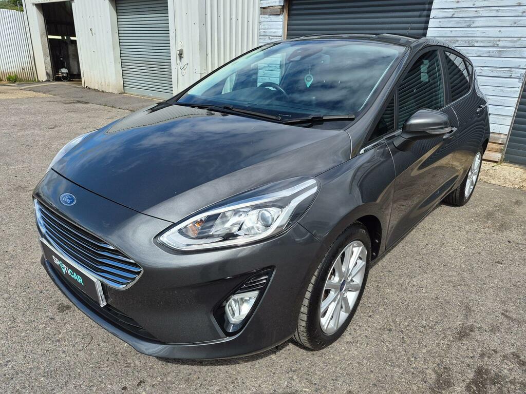 Ford Fiesta 1.0T Ecoboost Titanium Euro 6 Ss Grey